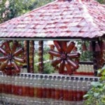 Беседка из пластиковых бутылок Беседка из пластиковых бутылок