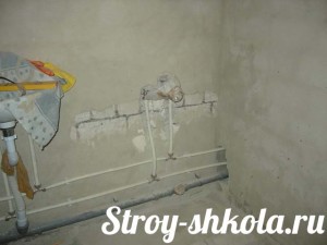 Подготовка места под новую ванну