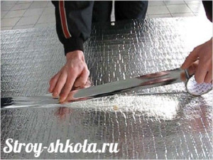 Укладка твердой теплоизоляции на пол